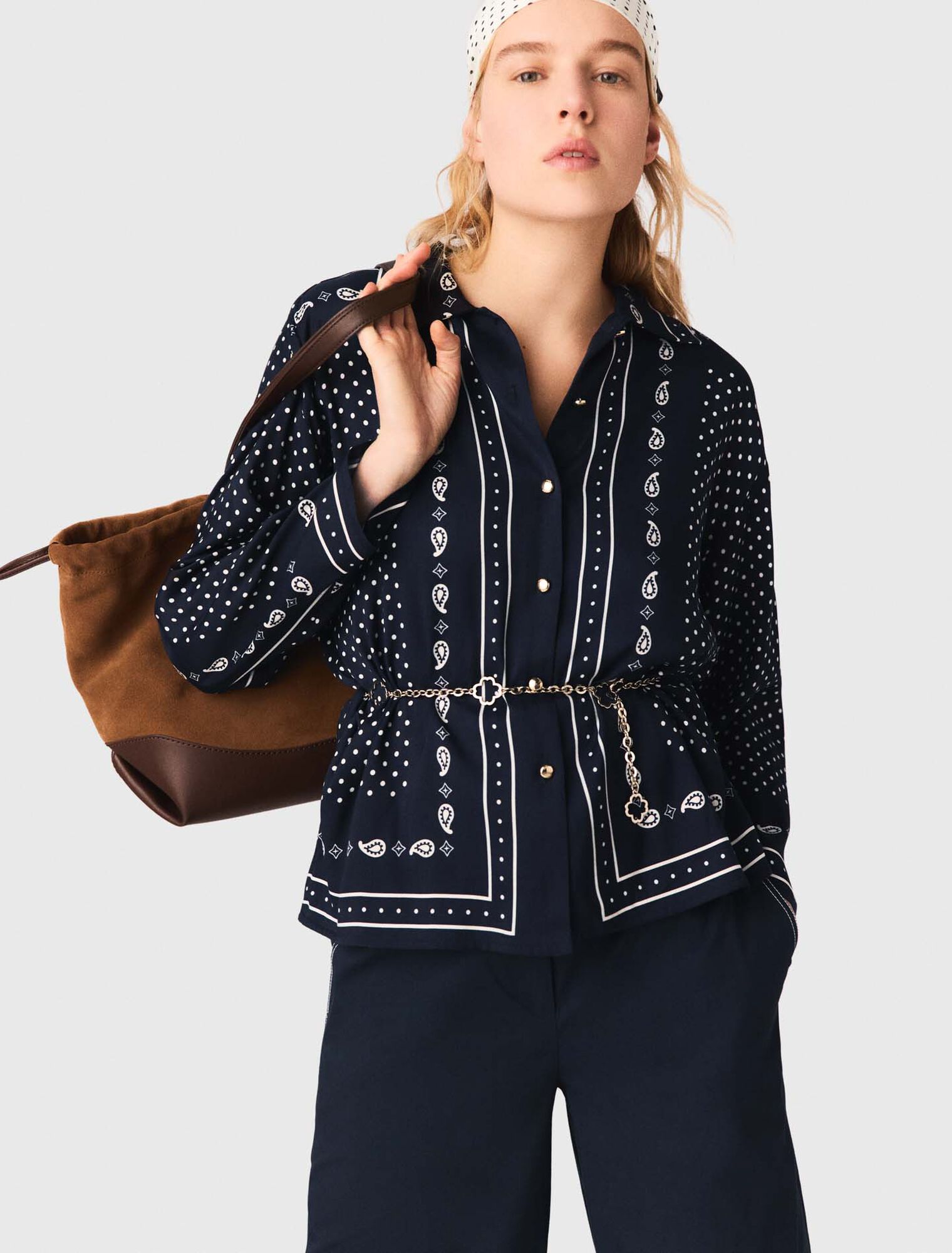 Flie&szlig;endes Hemd mit Druckmuster