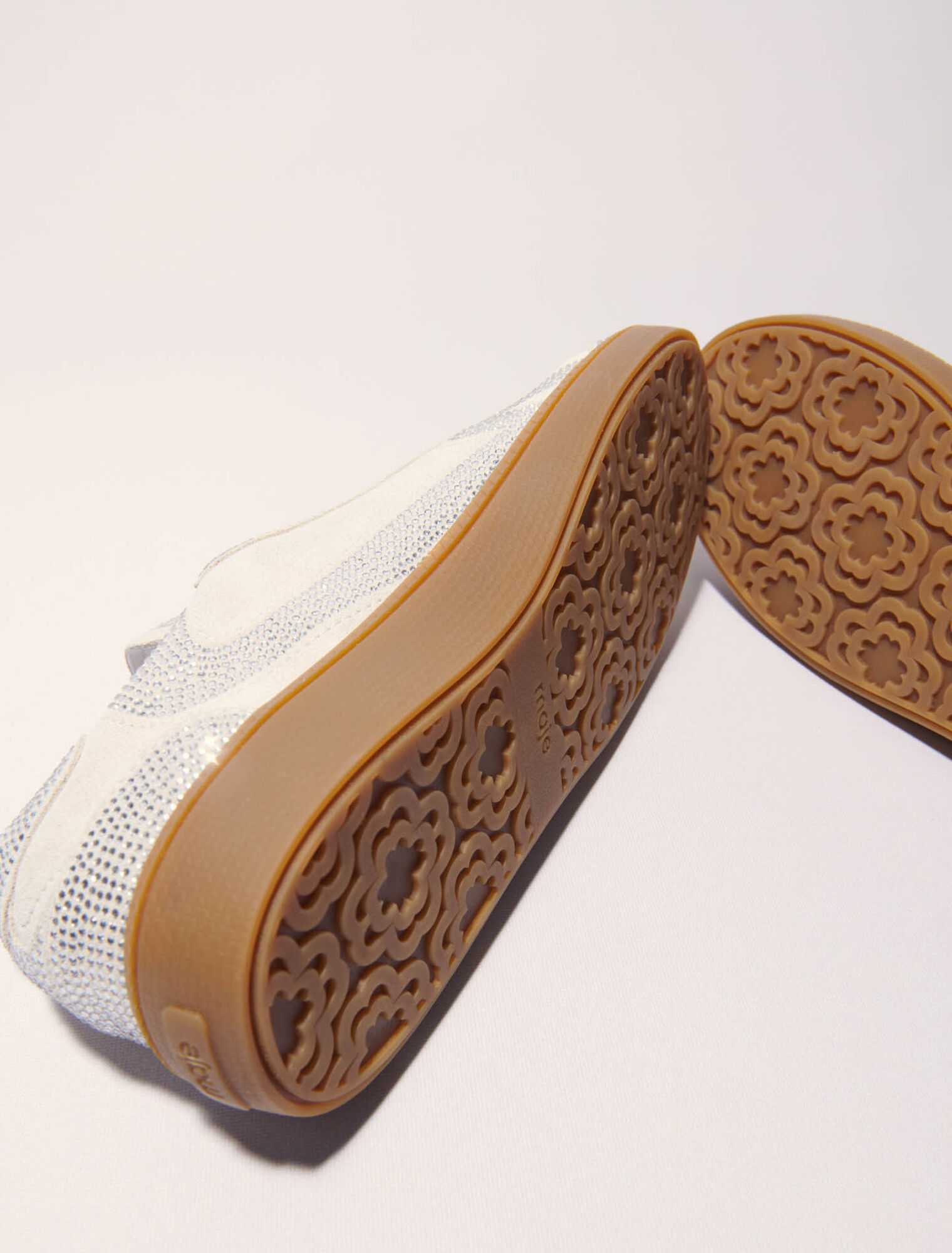 Lässige Turnschuhe mit Strass