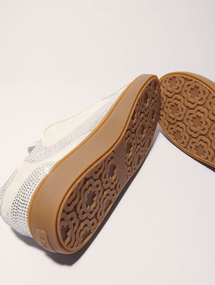 Lässige Turnschuhe mit Strass