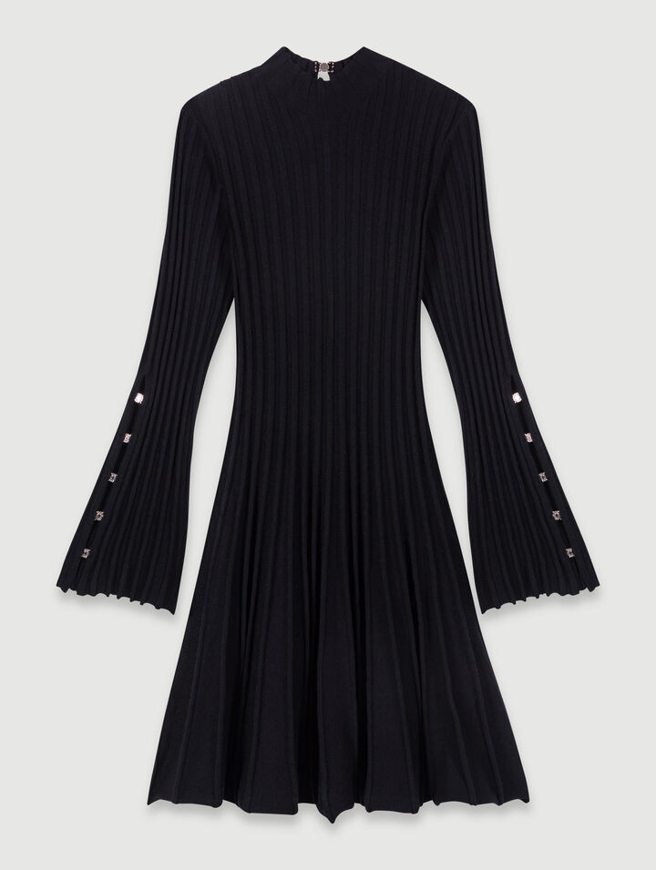 Kurzes Strickkleid