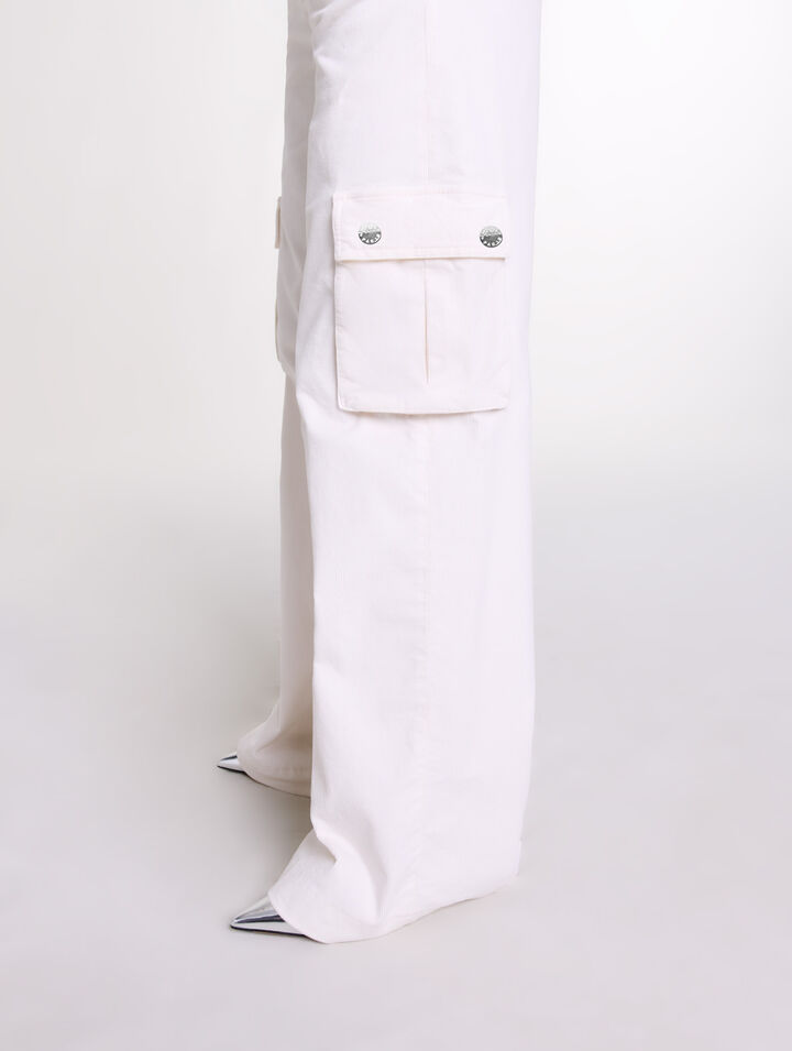 Cargohose aus Velours