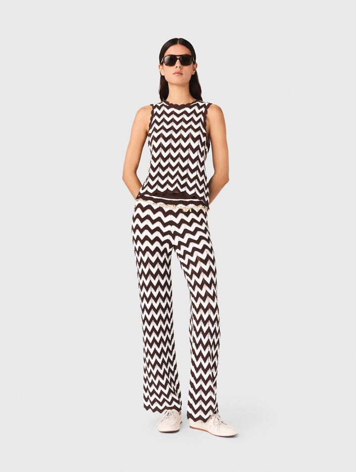 Geh&auml;keltes Top mit Zickzackmuster