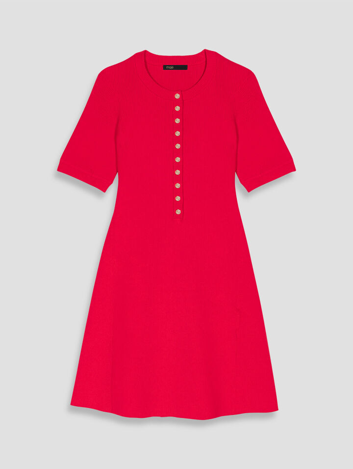 Kurzes Kleid aus Rippstrick