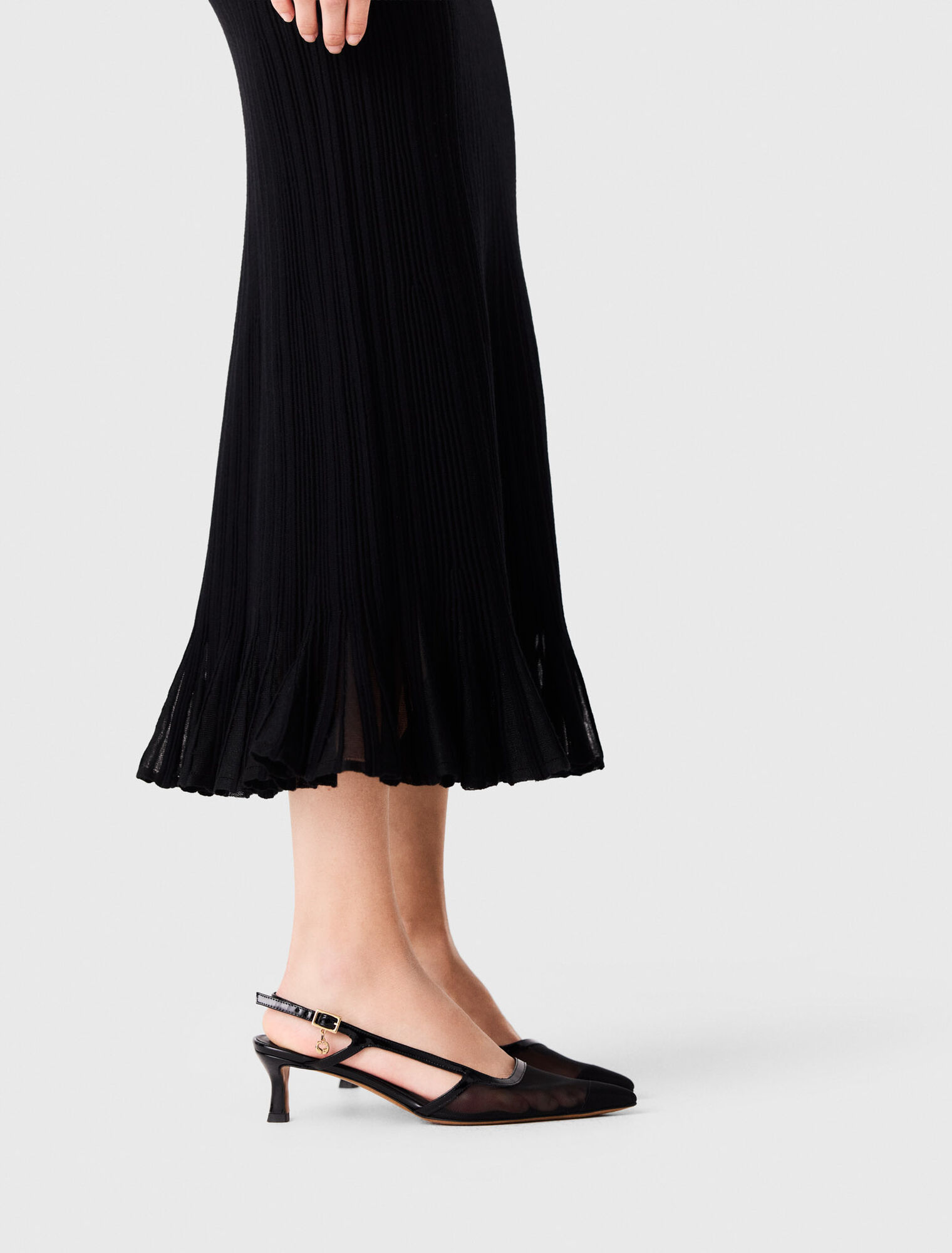 Slingbacks aus Leder und Mesh