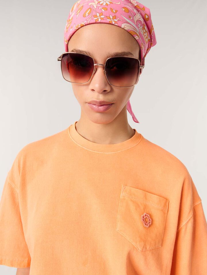 T-Shirt mit Zierlogo