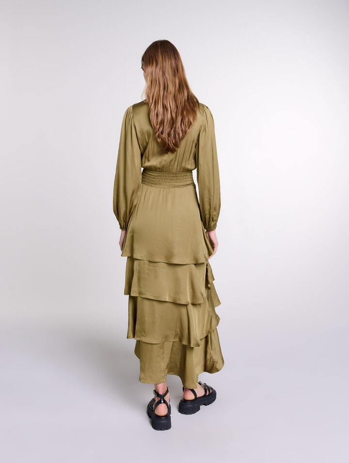 Langes Kleid mit Volants