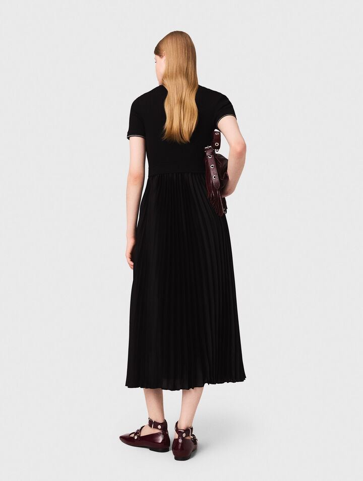 Plissiertes Kleid mit Polo-Kragen
