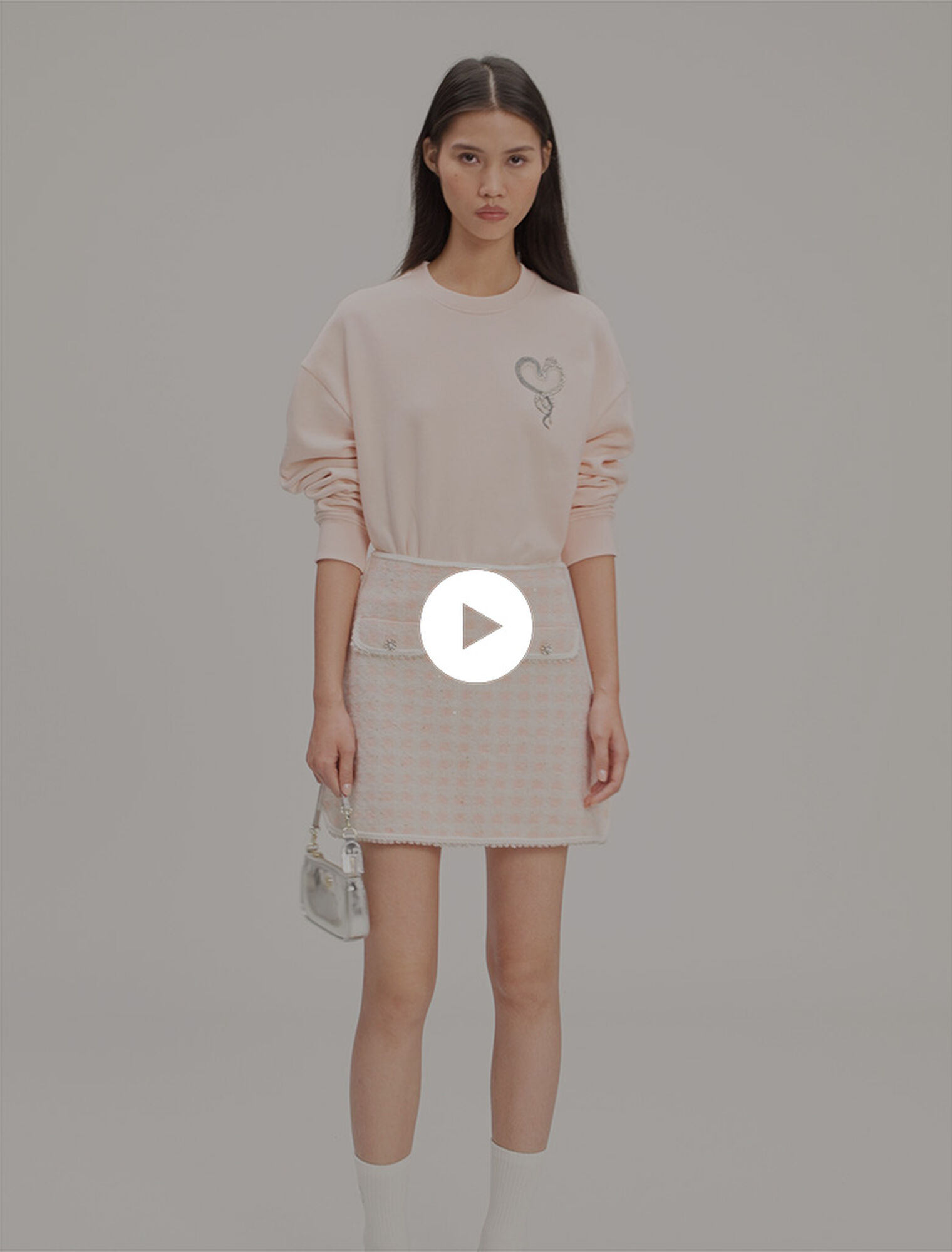 Sweatshirt mit Stickerei