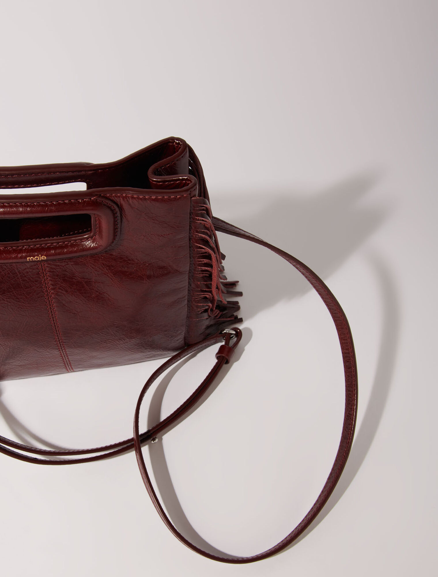 Tasche M aus Craqulé-Leder