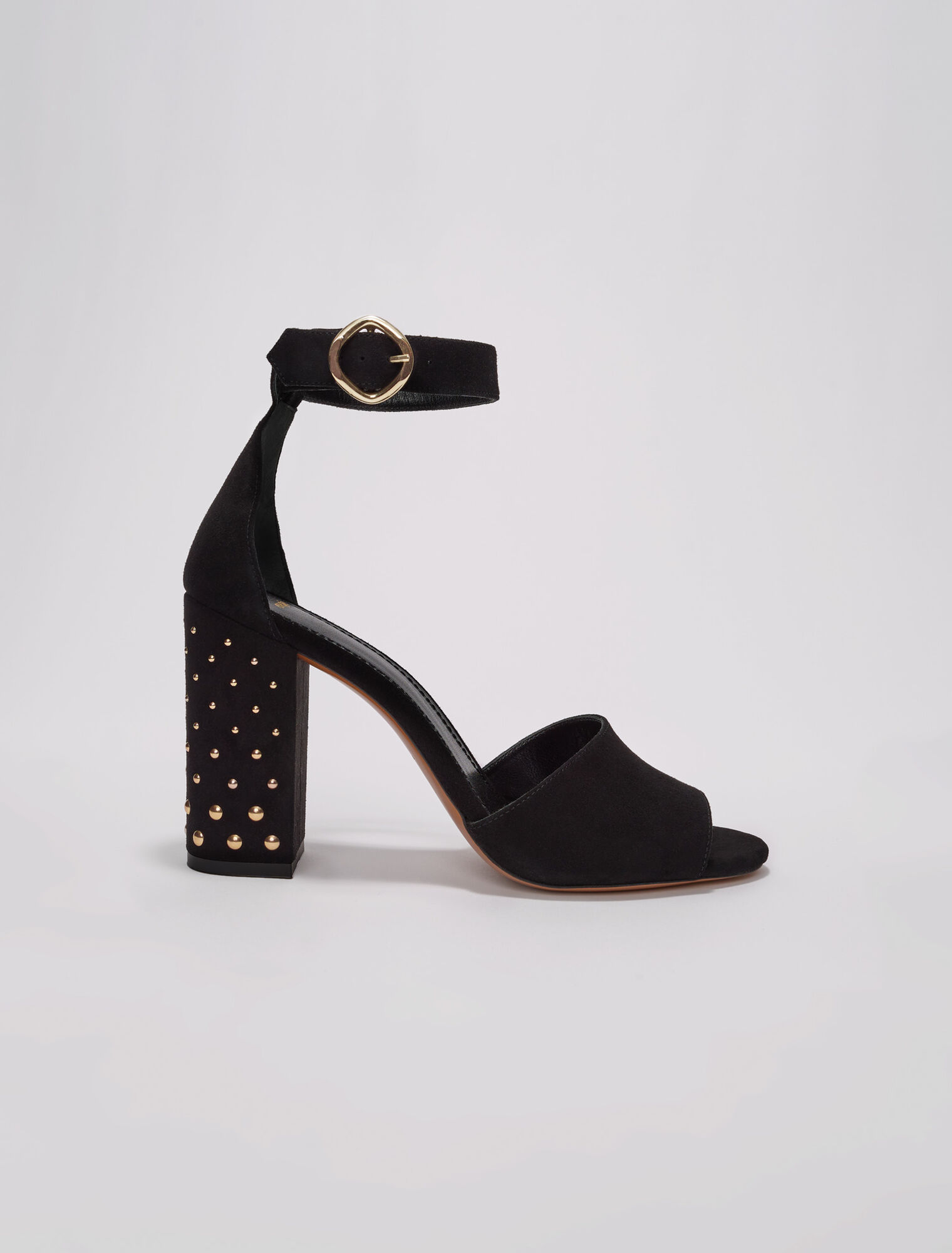 Sandalen mit Absatz
