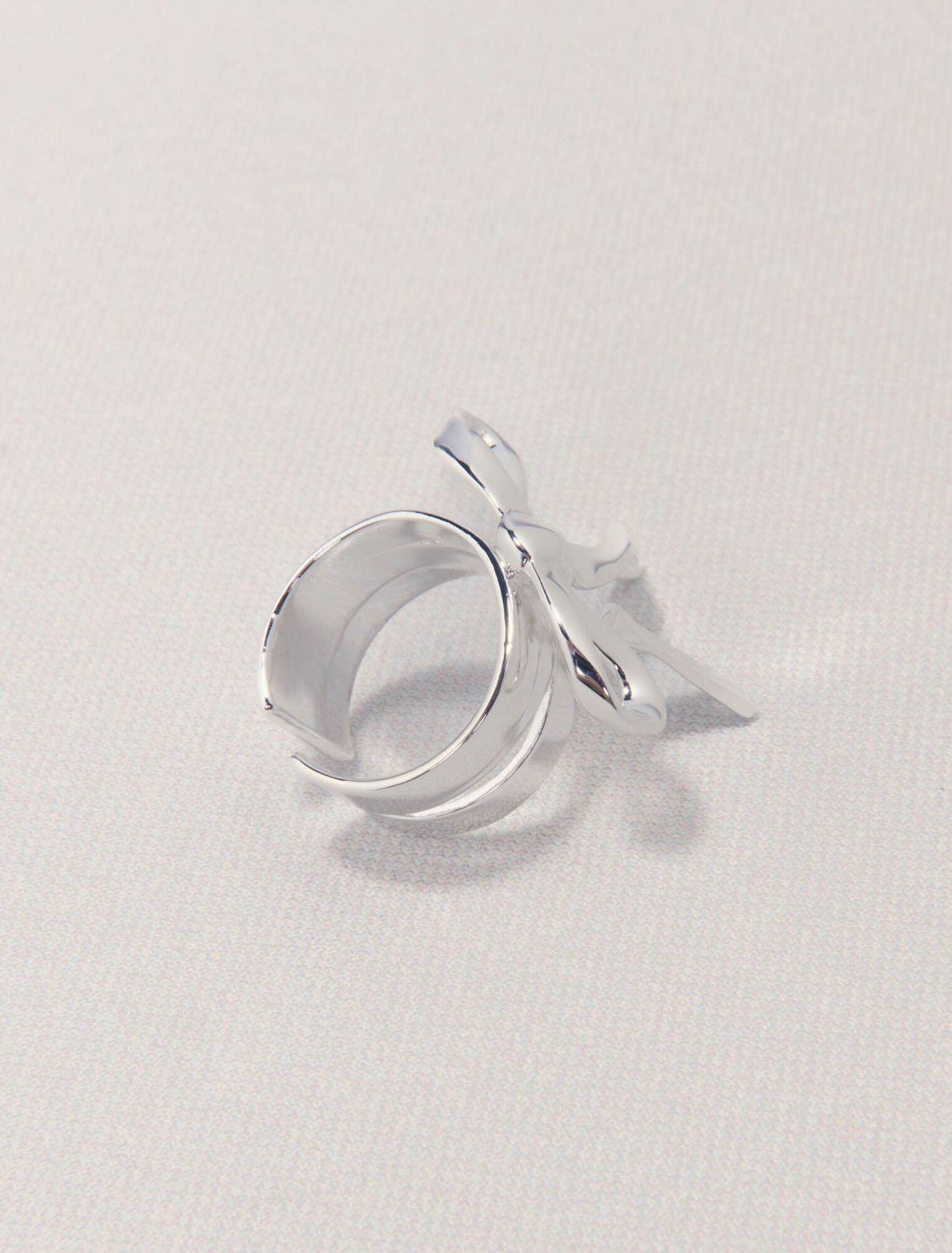 Offener Ring mit Schleife, silber