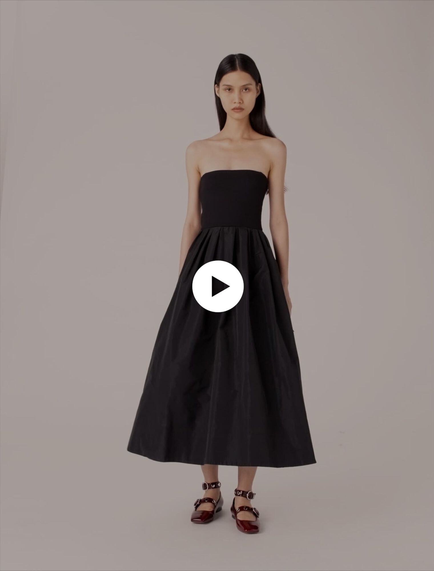 Bustierkleid aus Strick und Taft