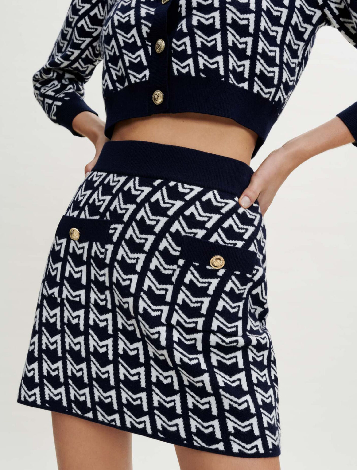 Jacquard-Rock mit Monogramm 