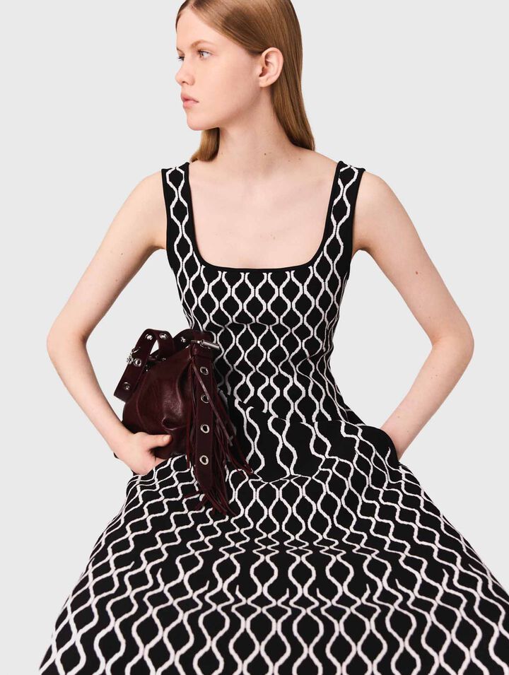 Midikleid aus Jacquard-Strick