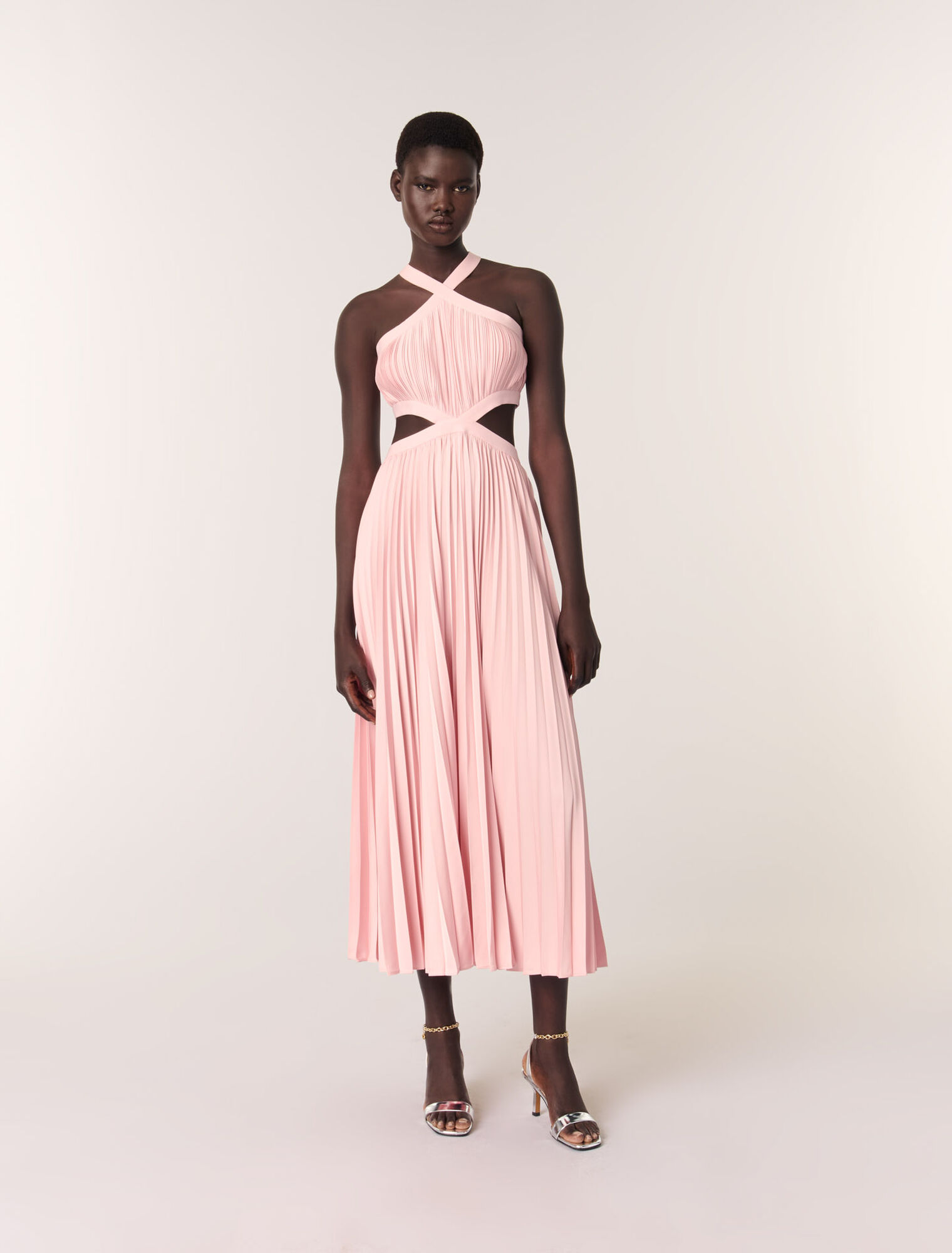 Langes plissiertes Kleid