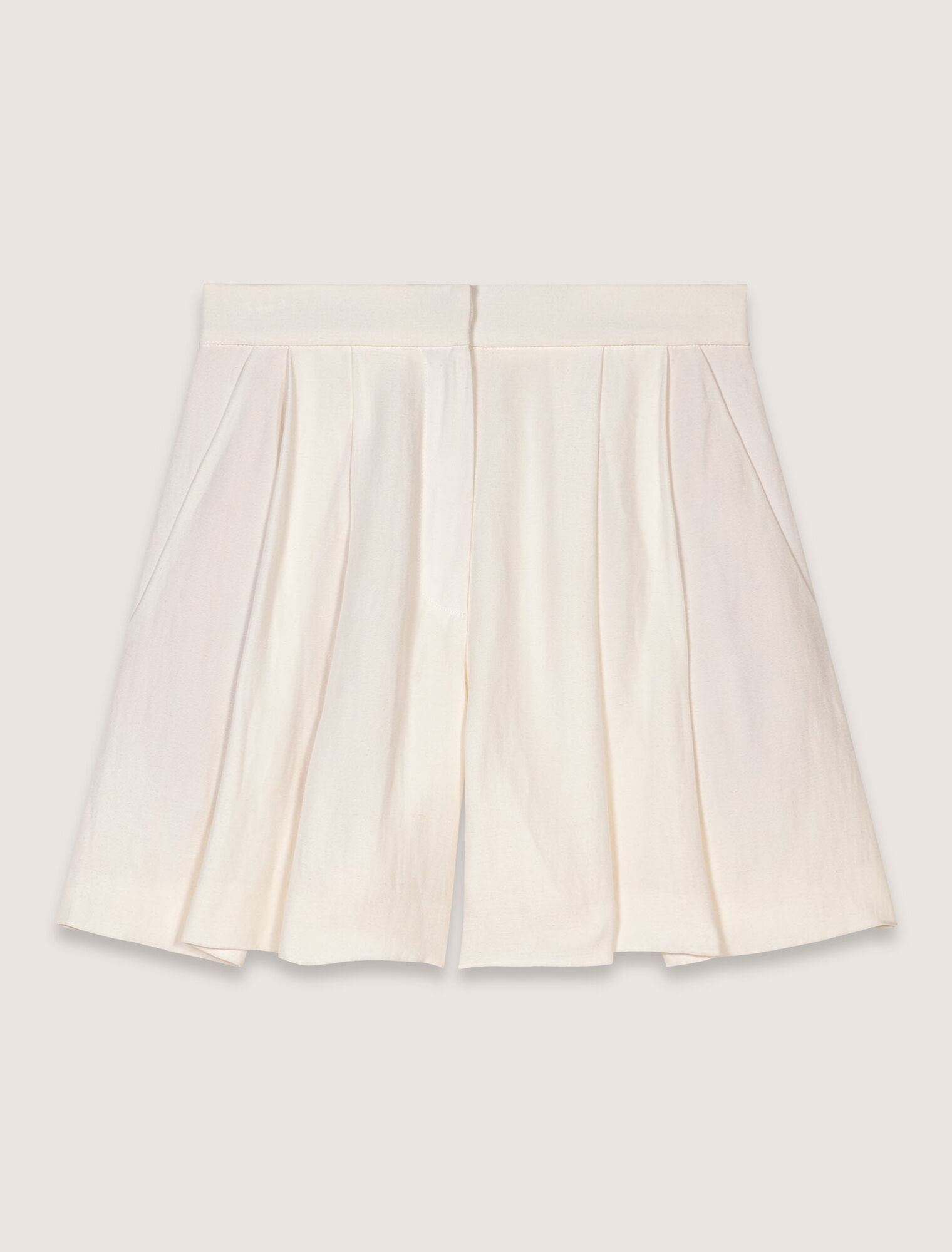Fließende Shorts
