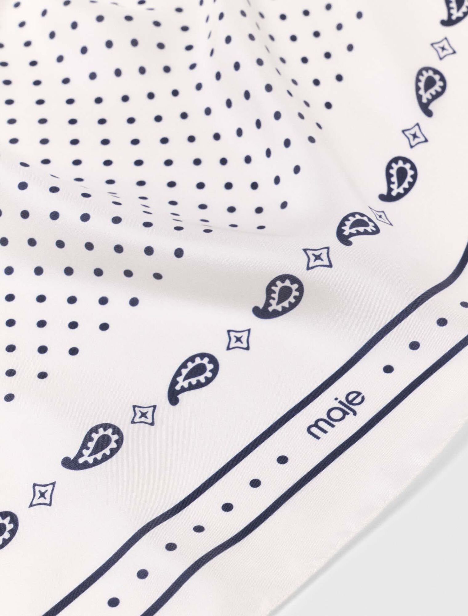 Bedrucktes Seidentuch 90x90