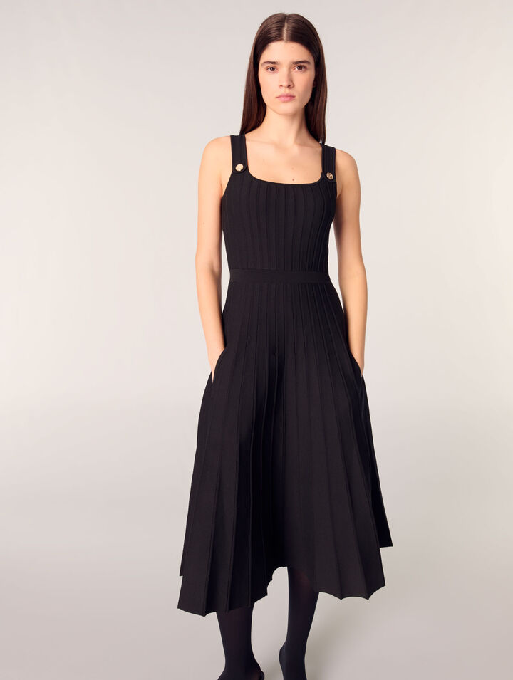 Midi-Kleid aus plissiertem Strick