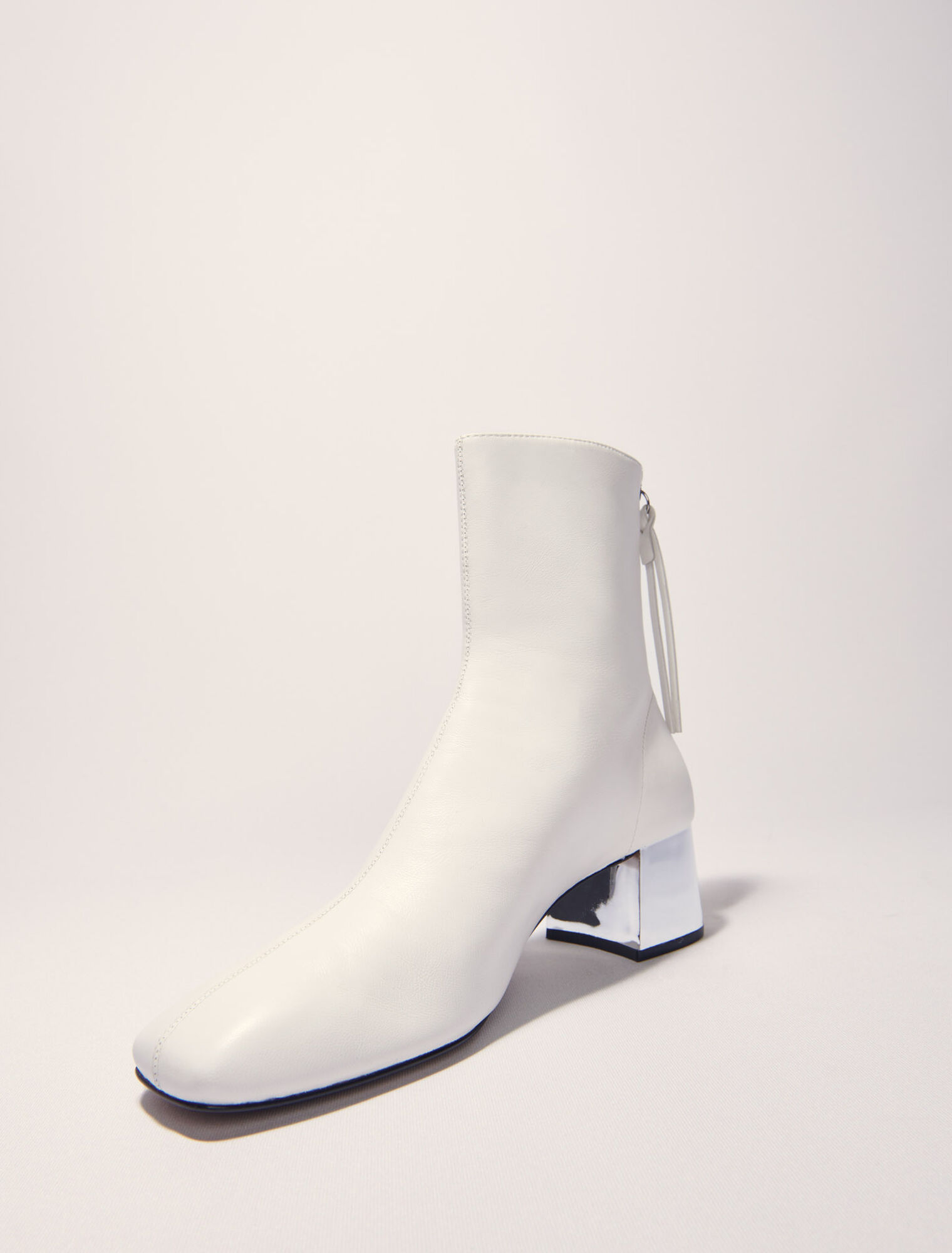 Lederstiefeletten mit eckiger Kappe