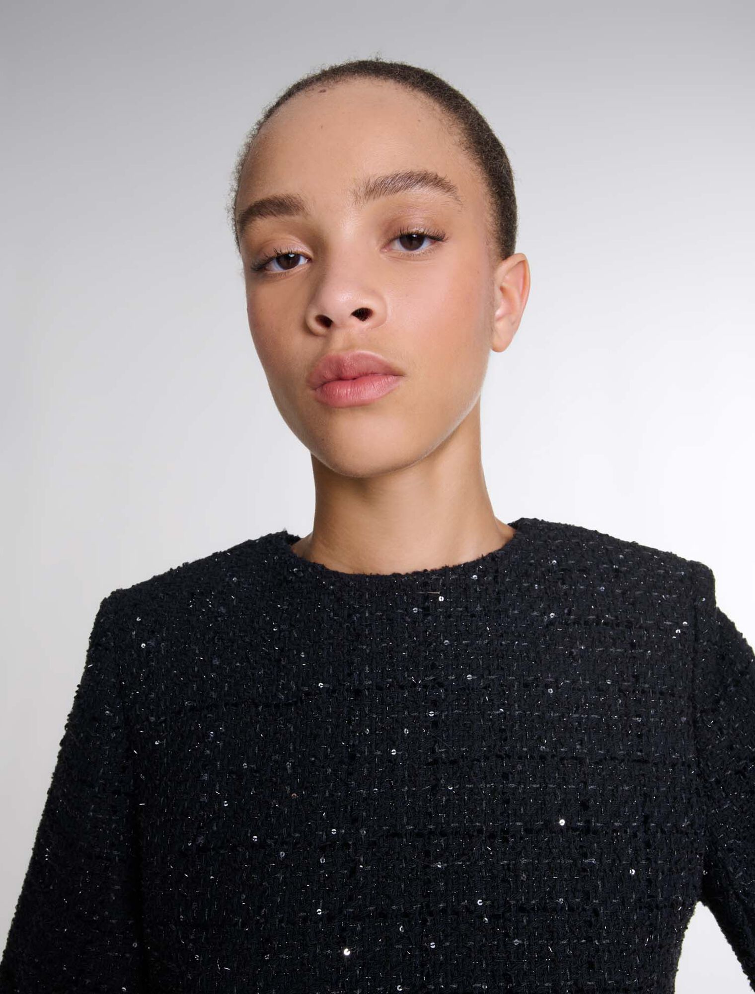 Kurzes 2-in-1 Kleid aus Tweed