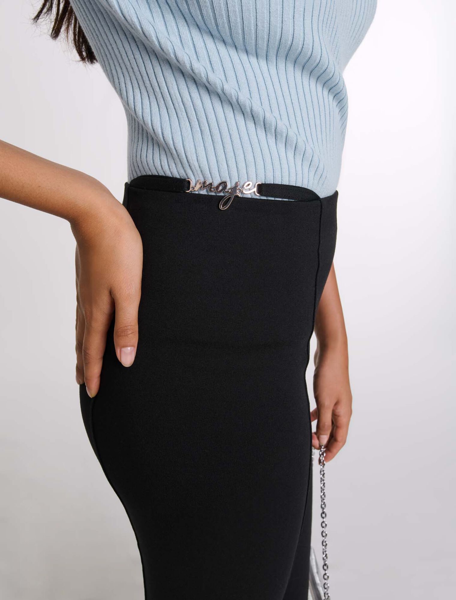 Hose mit Zierdetail