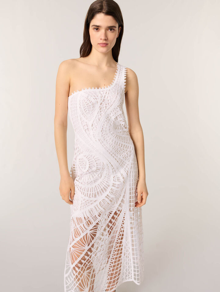 Asymmetrisches langes Häkelkleid