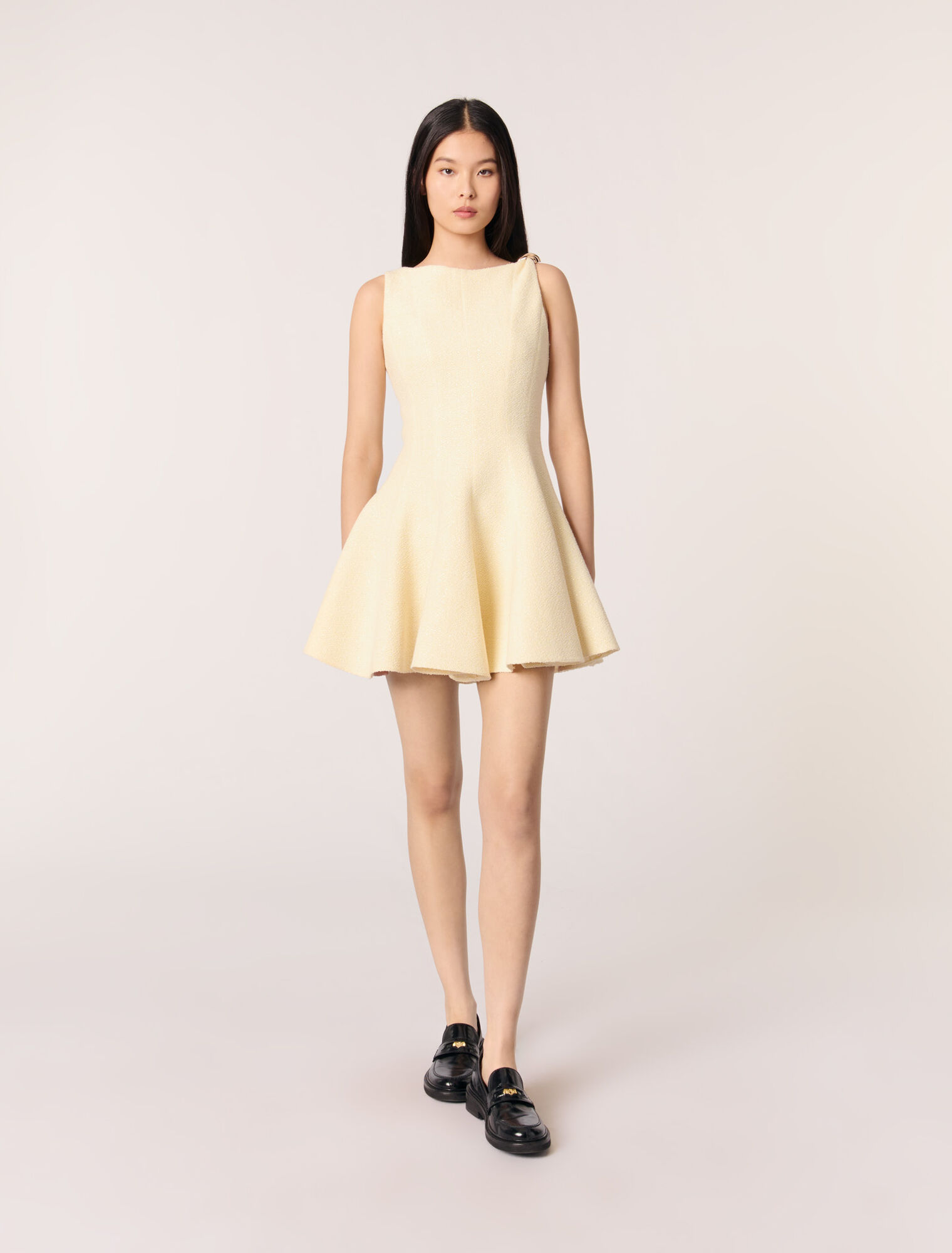 Kurzes Tweed-Kleid