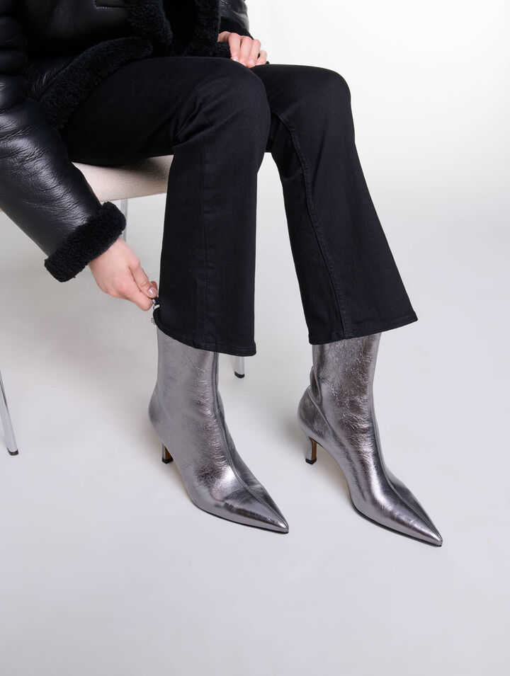 Spitze Metallic-Stiefeletten