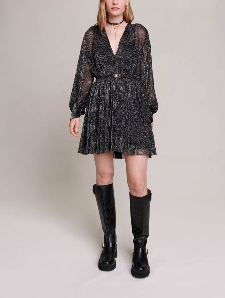 Kurzes Metallic-Kleid
