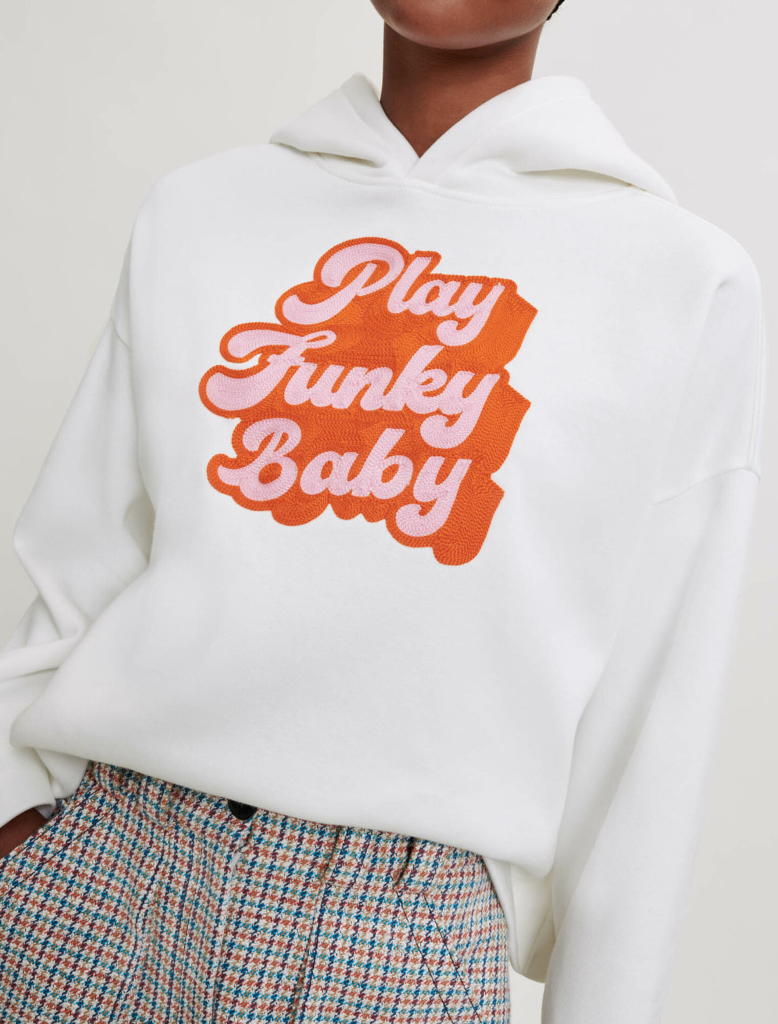 Sweatshirt mit 70er-Jahre-Stickerei