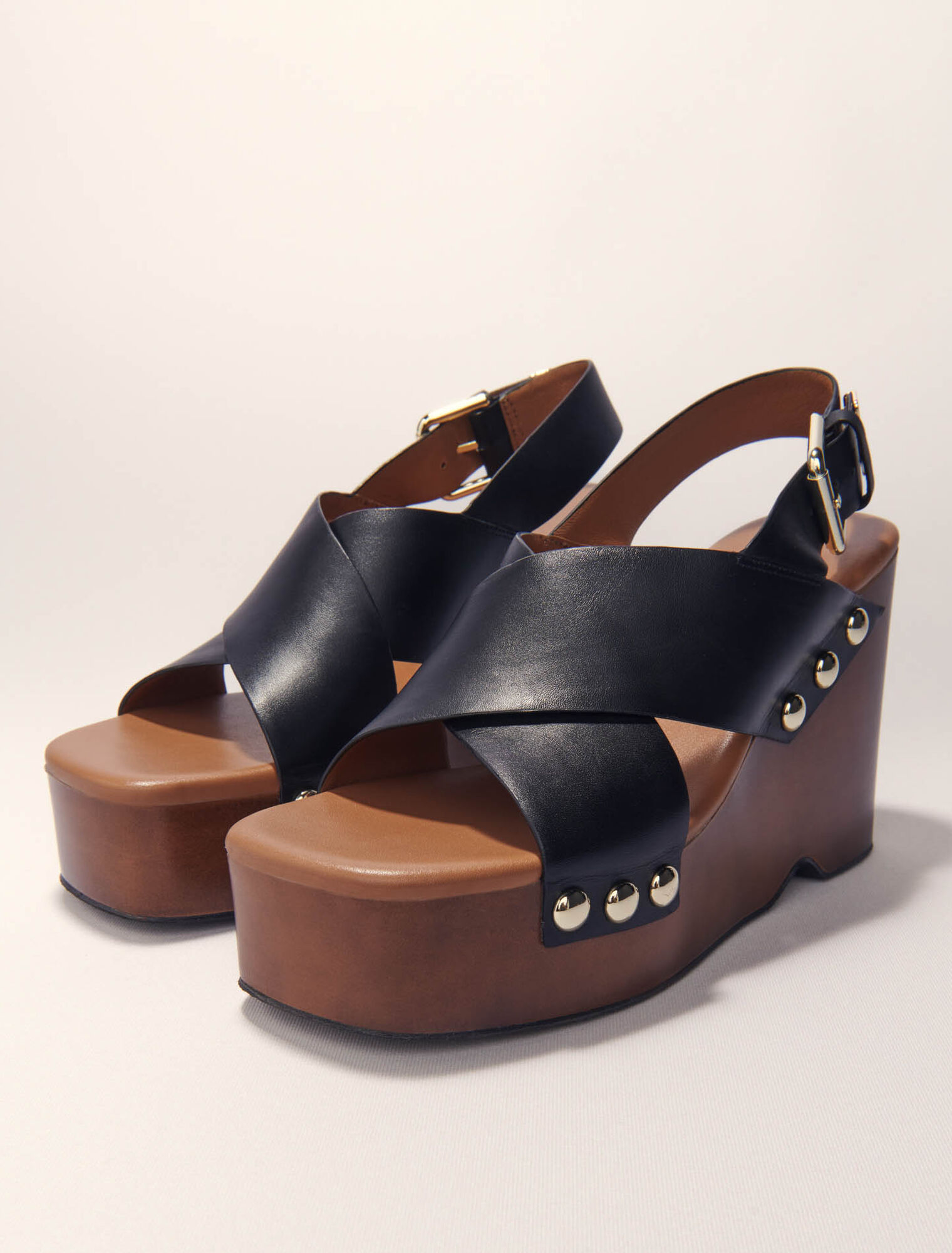 Plateau-Sandalen aus Leder