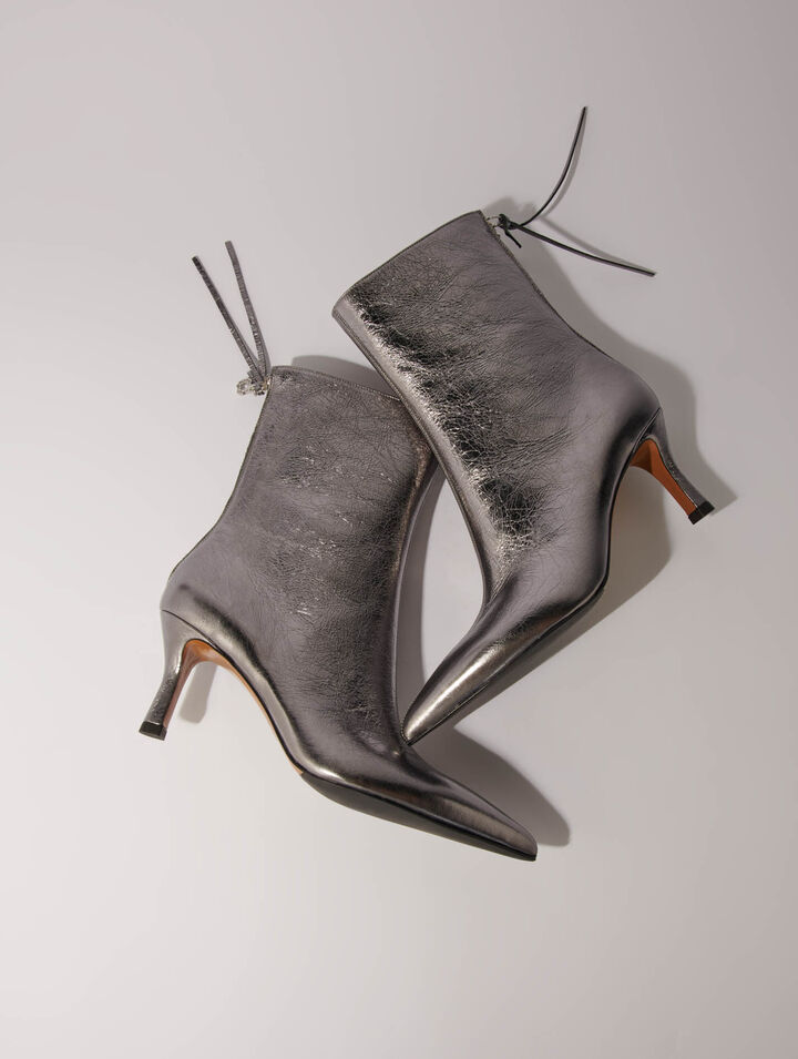 Spitze Metallic-Stiefeletten