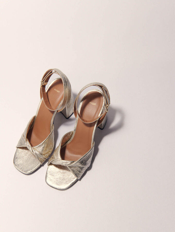Absatzsandalen aus Metallicleder