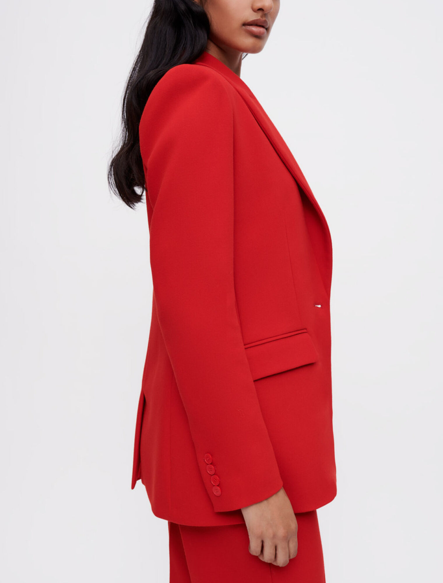 Rote Schneiderjacke