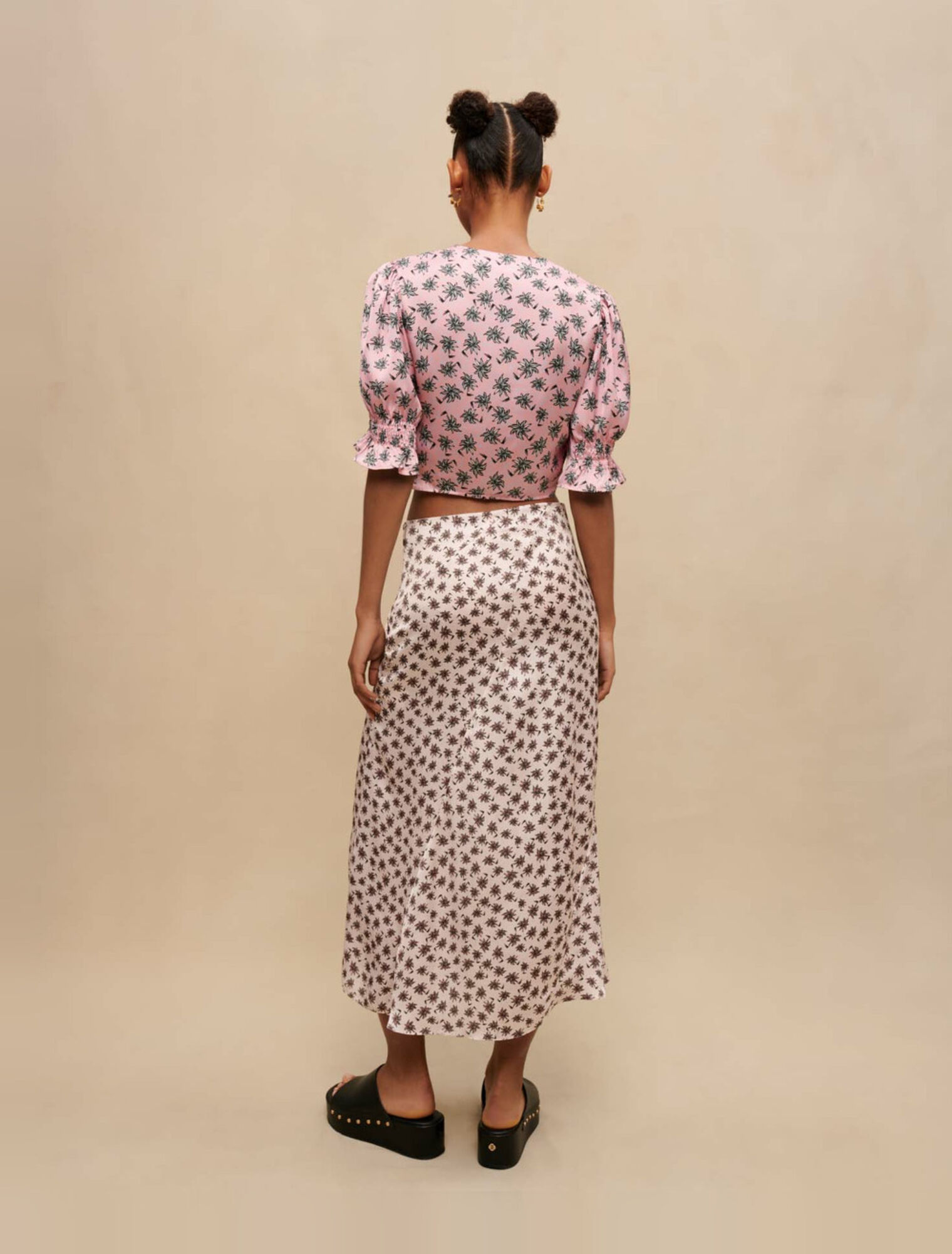 Kurzes Top mit Palmenprint