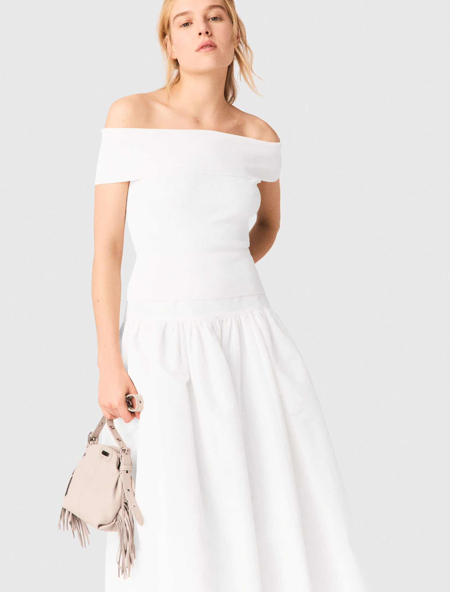 Rippstricktop mit Bardot-Kragen