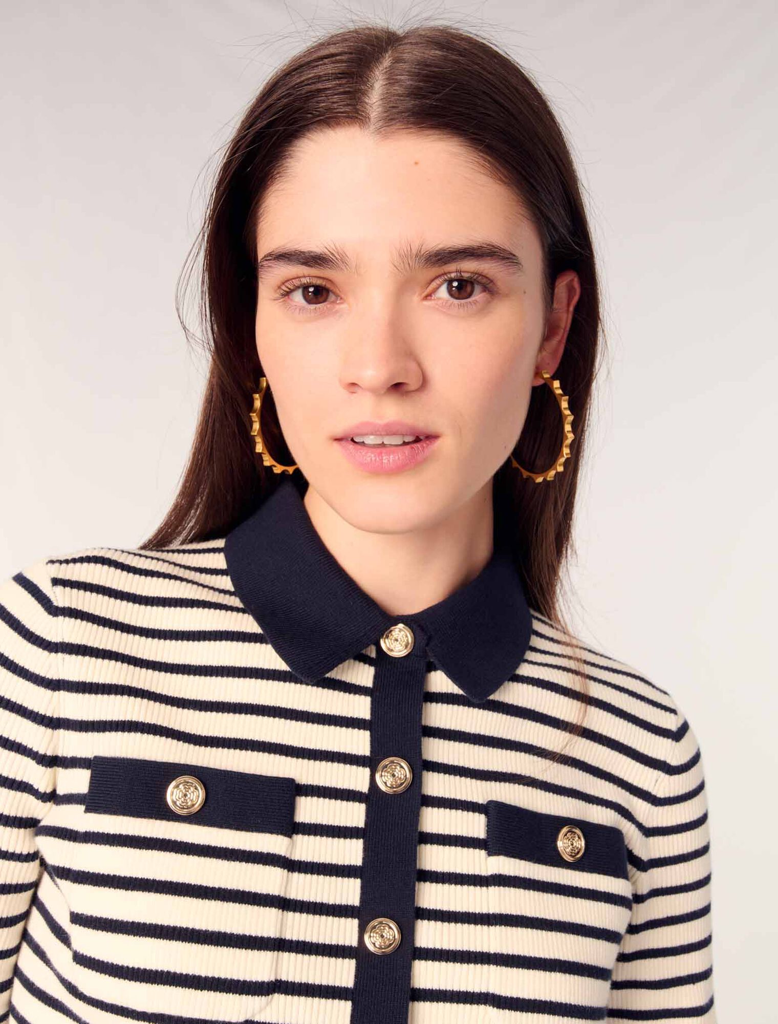 Kurzer Rippstrick-Cardigan