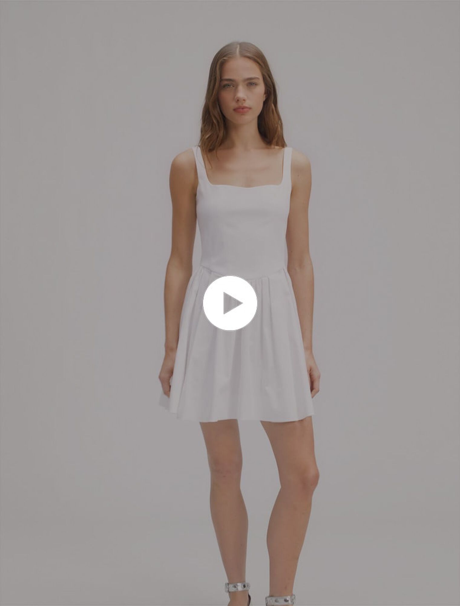 Kurzes Baumwollkleid