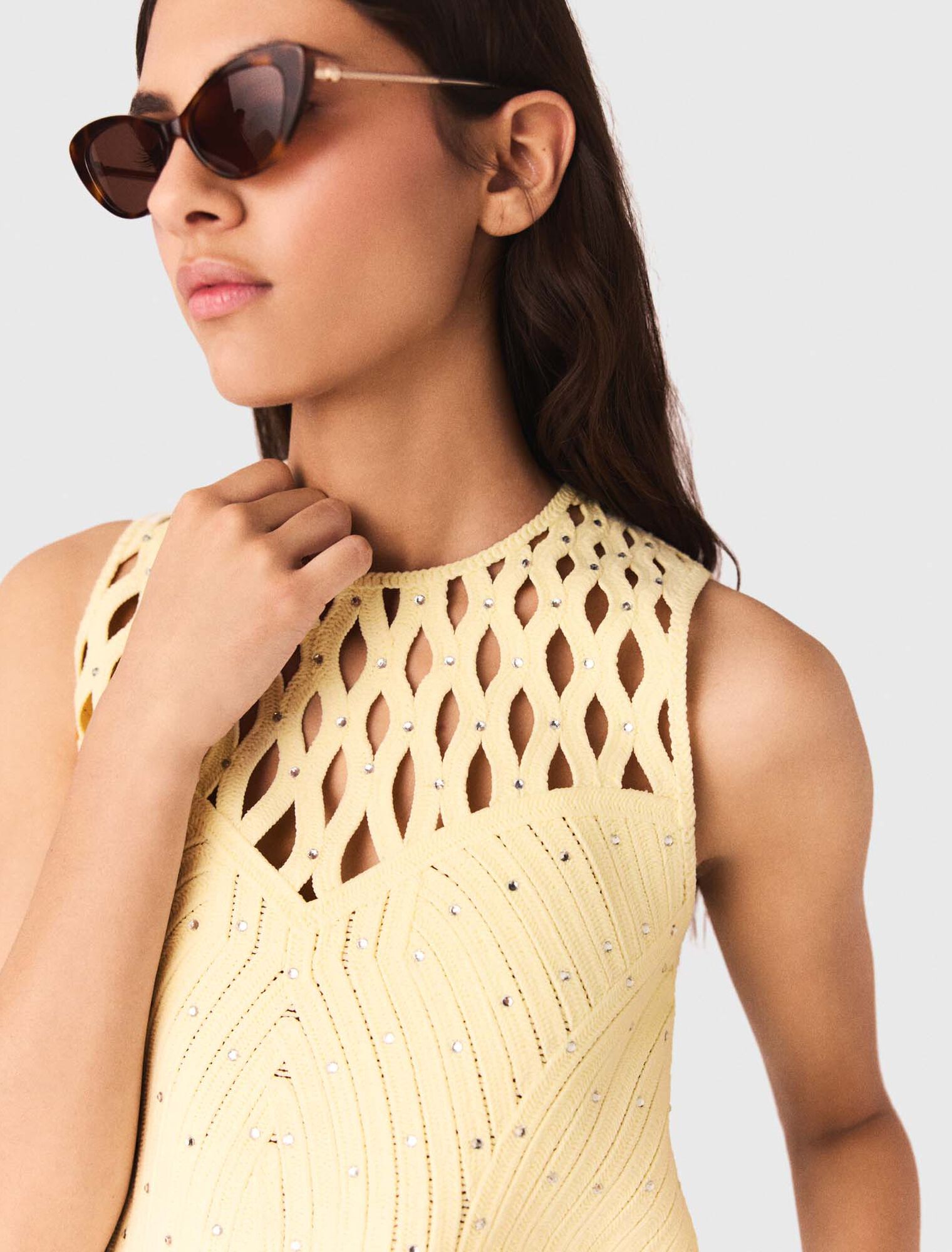 H&auml;keltop mit Strass