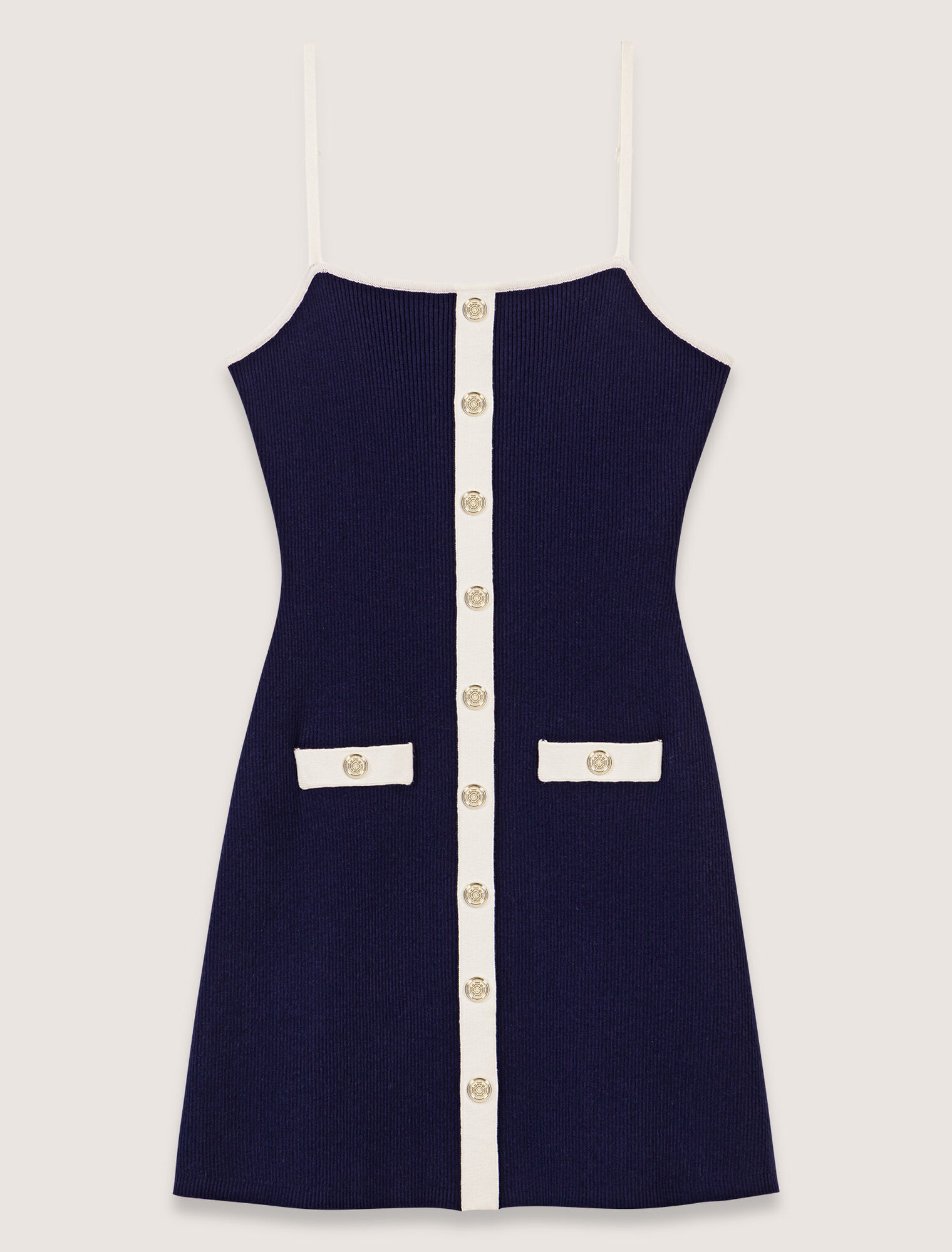 Kurzes Kleid aus Rippstrick
