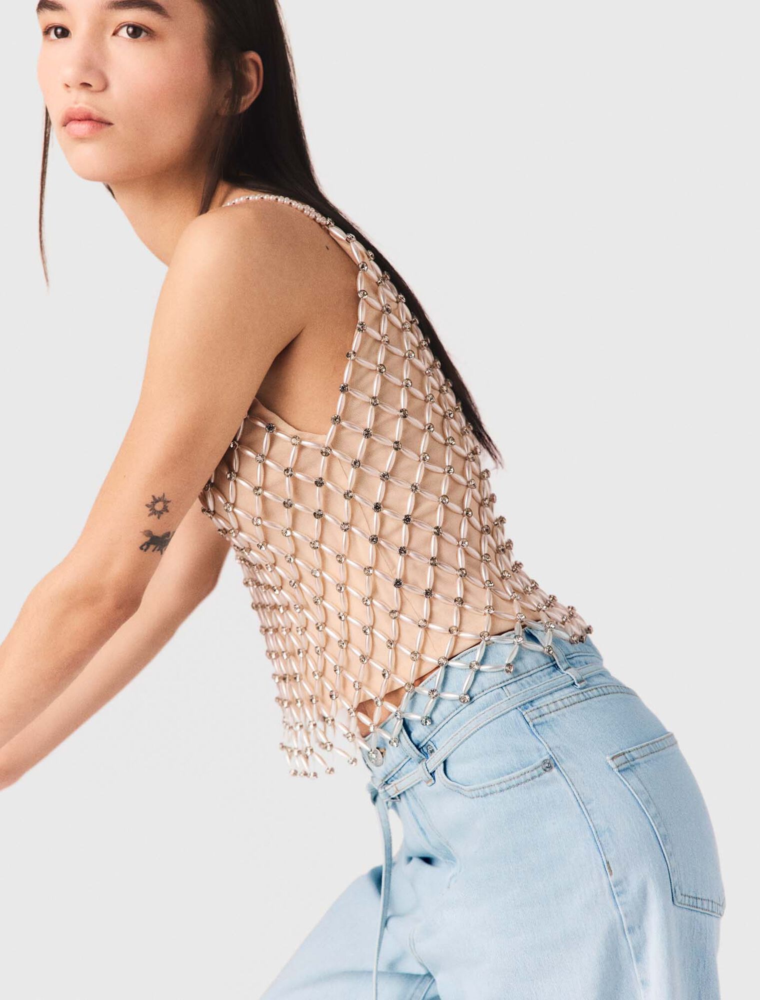 Gef&uuml;ttertes Top mit Perlen