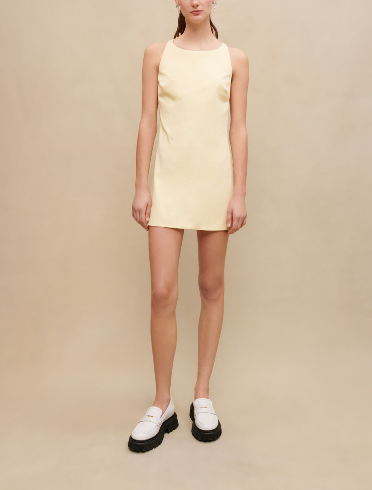 Kurzes gerades Kleid