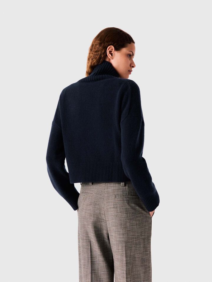 Kaschmirpullover mit Stehkragen