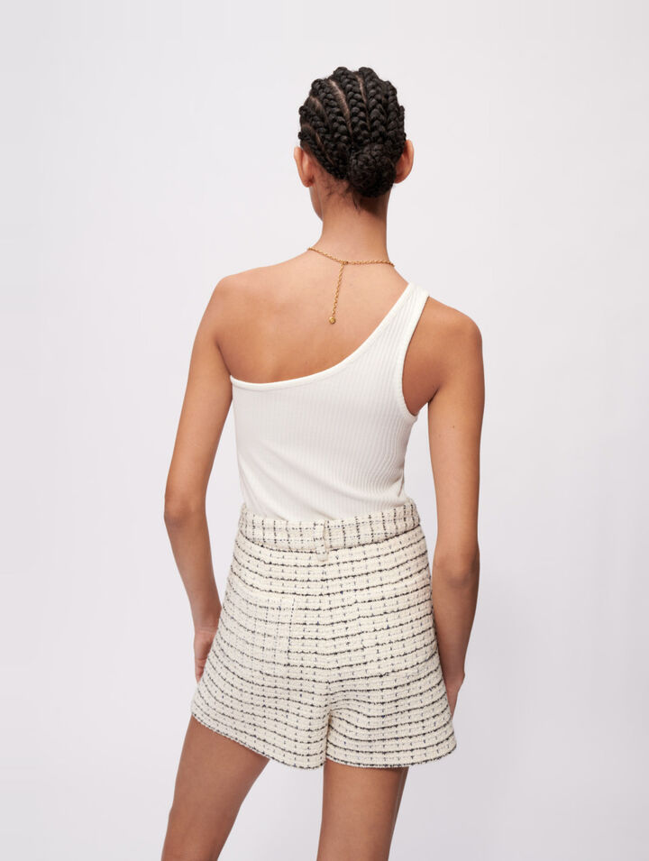 One Shoulder Stretch T-Shirt