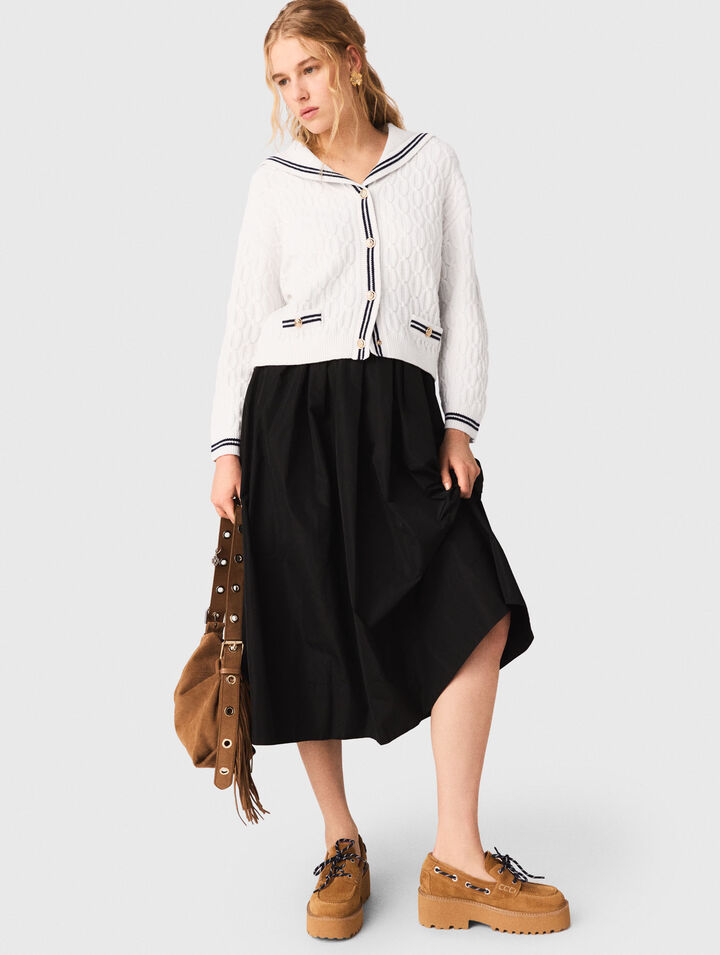 Langer Rock mit Kontrast-Taille