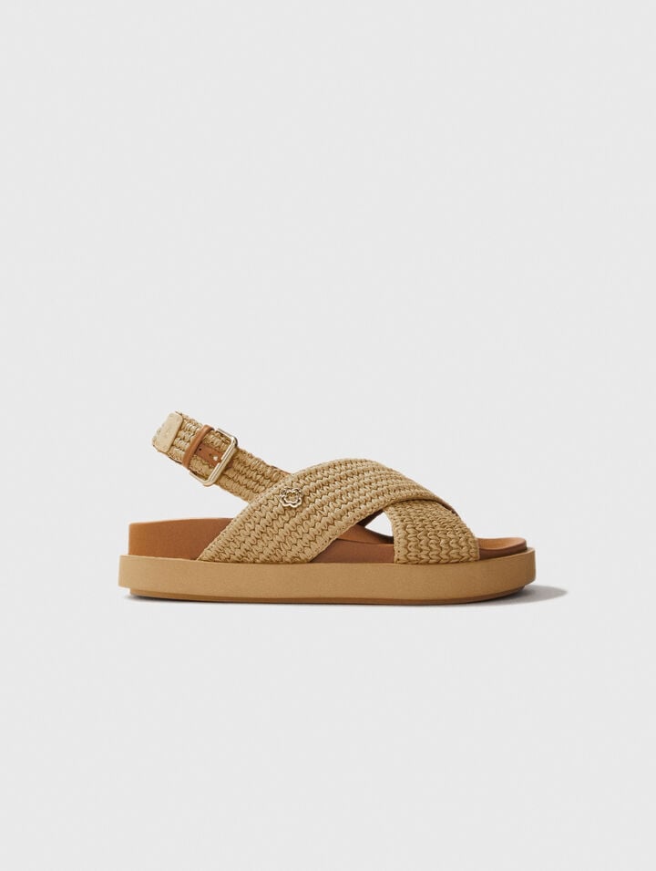 Flache Sandalen in Bastoptik