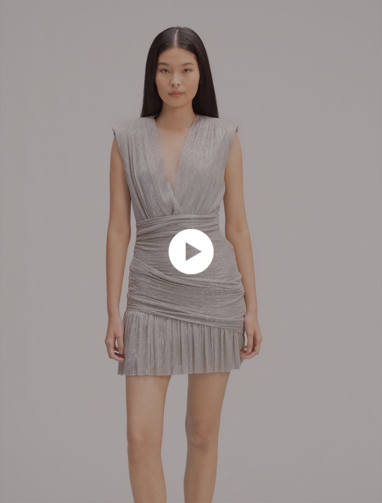 Kurzes Metallic-Kleid