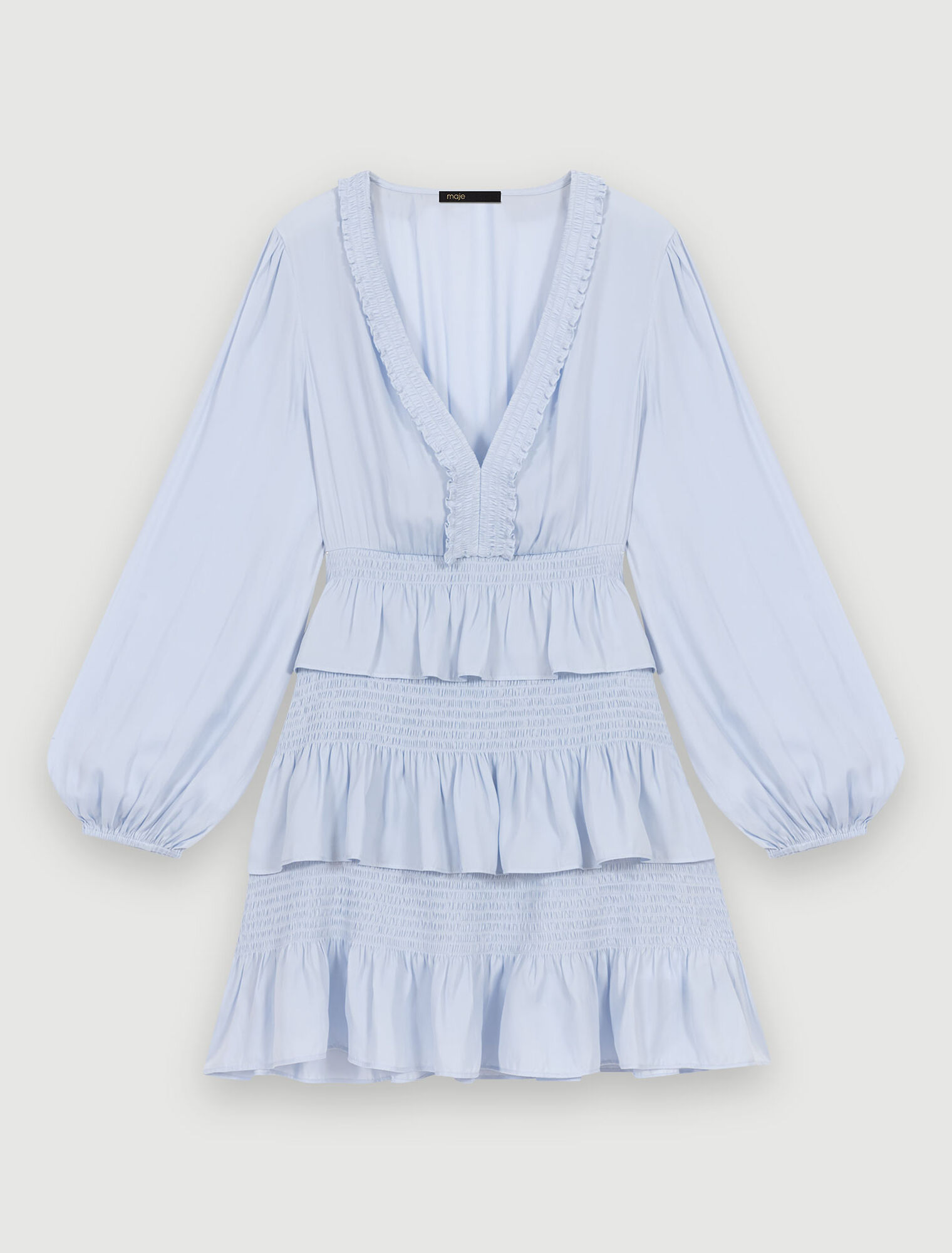 Blaues Kleid mit Volants