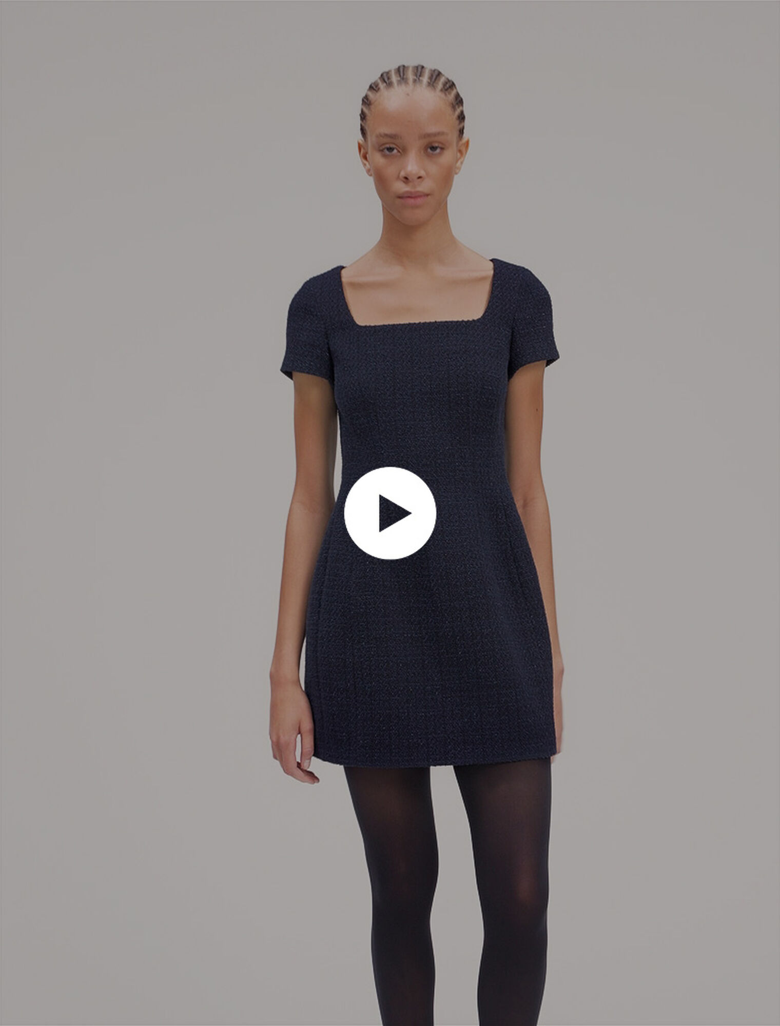 Kurzes Tweed-Kleid