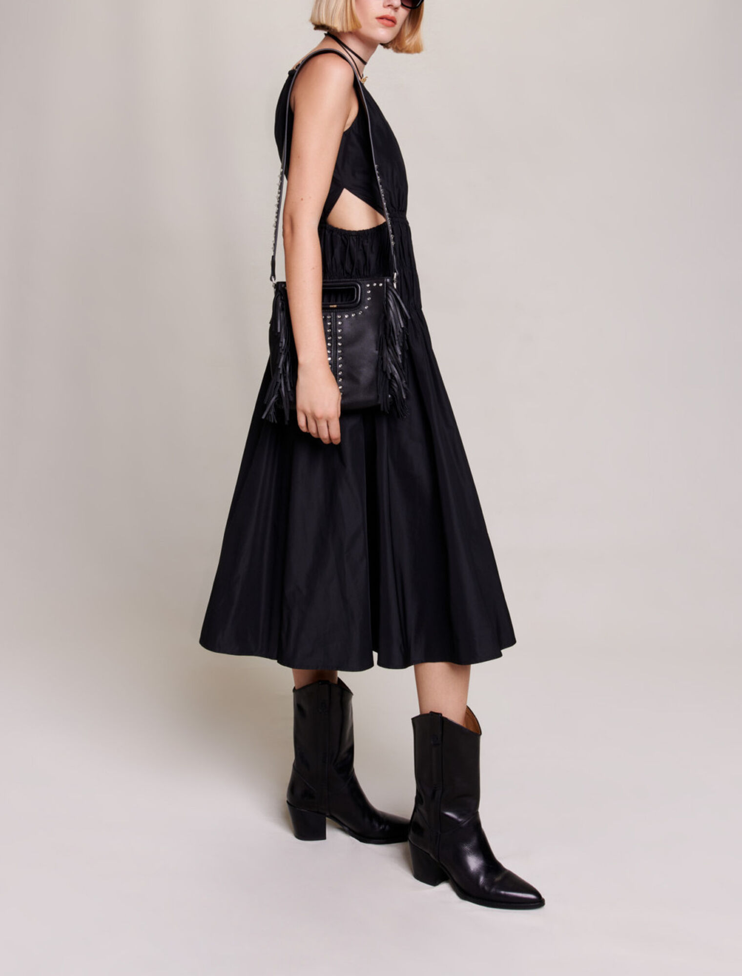 Taftkleid mit Cut-Out an der Taille